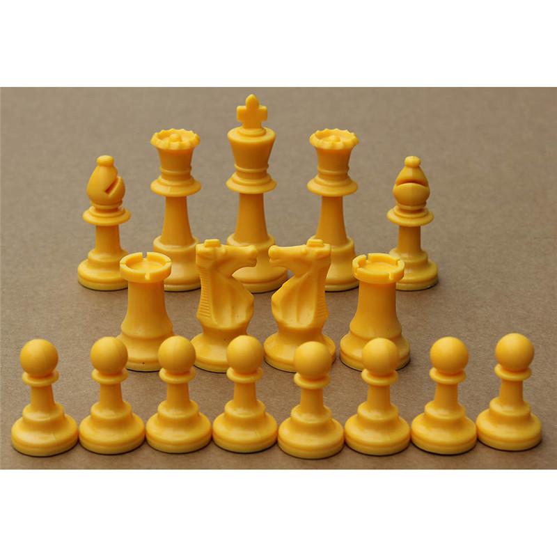 다채로운 플라스틱 체스 조각 17Pcs 체스 하프 세트 - Board Game Queen 리뷰 및 가격