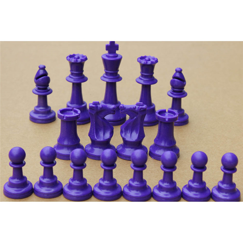 다채로운 플라스틱 체스 조각 17Pcs 체스 하프 세트 - Board Game Queen 리뷰 및 가격